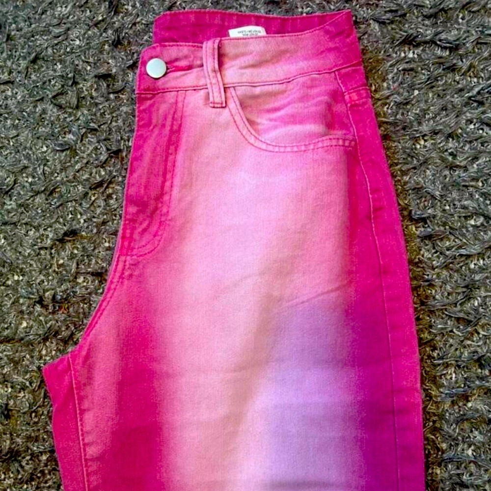 Stylish Pink Ombre Women's Jeans

Hand Dyed 

Locally Crafted in Gulf Islands